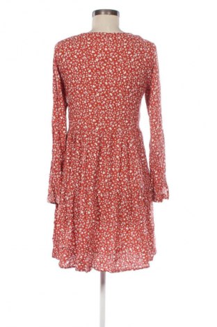 Kleid Janina, Größe M, Farbe Rot, Preis € 10,49