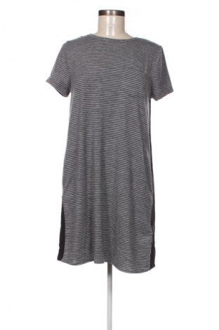 Kleid Mercer & Madison, Größe M, Farbe Grau, Preis € 11,23