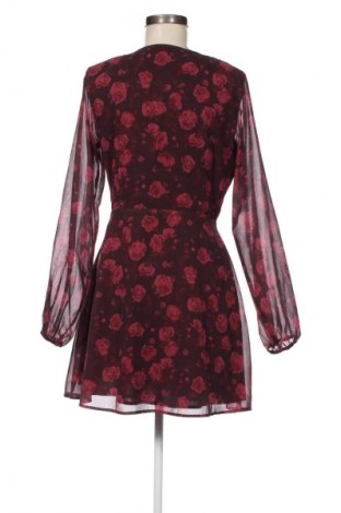 Kleid NA-KD, Größe M, Farbe Rot, Preis € 14,99