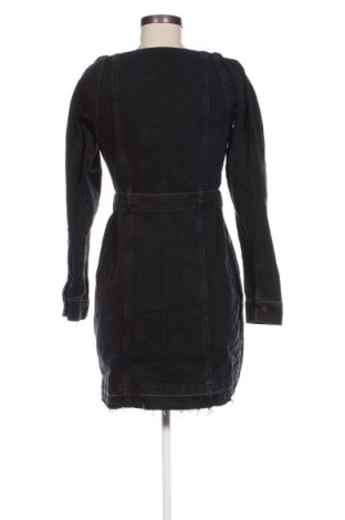 Kleid NA-KD, Größe S, Farbe Schwarz, Preis € 13,99