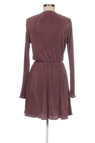 Kleid Nly Trend, Größe L, Farbe Aschrosa, Preis € 14,99