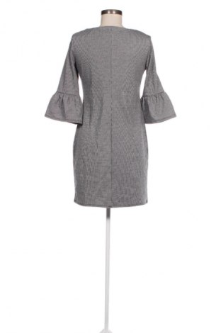 Kleid Oodji, Größe M, Farbe Grau, Preis 8,49 €