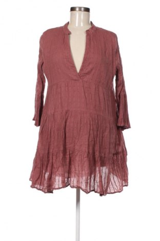 Kleid Pigalle, Größe M, Farbe Aschrosa, Preis 8,49 €