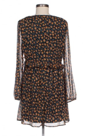 Rochie Pull&Bear, Mărime L, Culoare Multicolor, Preț 43,99 Lei