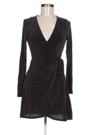 Kleid Pull&Bear, Größe L, Farbe Schwarz, Preis 10,49 €