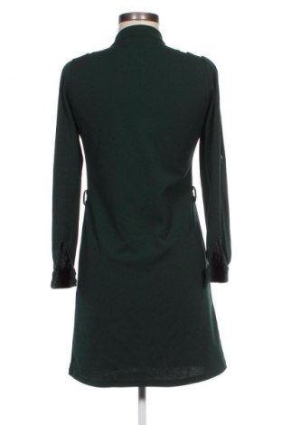 Rochie Quinze Heures Trente, Mărime M, Culoare Verde, Preț 48,99 Lei