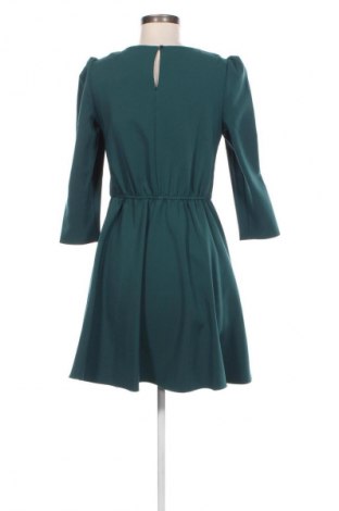 Kleid Reserved, Größe M, Farbe Grün, Preis € 8,49