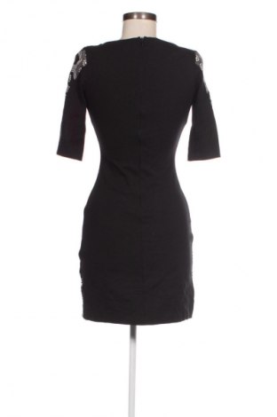 Kleid Rinascimento, Größe S, Farbe Schwarz, Preis 57,49 €