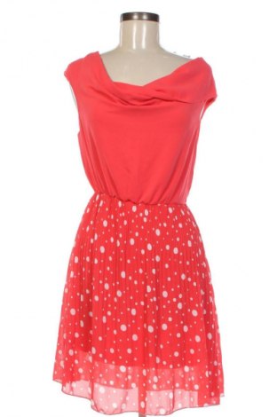 Kleid Risskio, Größe M, Farbe Rot, Preis 15,99 €