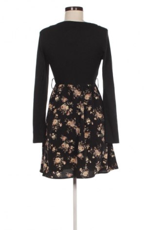 Rochie SHEIN, Mărime M, Culoare Negru, Preț 95,99 Lei