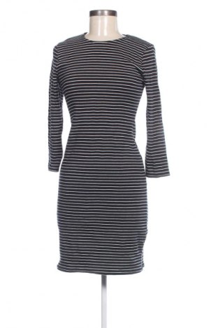 Kleid Sisters Point, Größe M, Farbe Schwarz, Preis € 15,99