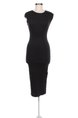 Kleid Stradivarius, Größe S, Farbe Schwarz, Preis 8,99 €