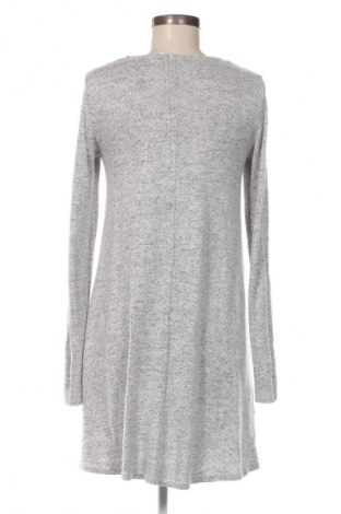 Kleid Stradivarius, Größe M, Farbe Grau, Preis 8,99 €