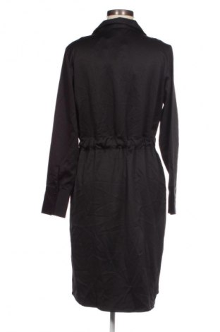 Kleid Vero Moda, Größe M, Farbe Schwarz, Preis 30,99 €