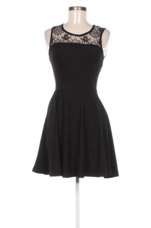 Kleid Vero Moda, Größe S, Farbe Schwarz, Preis € 11,99