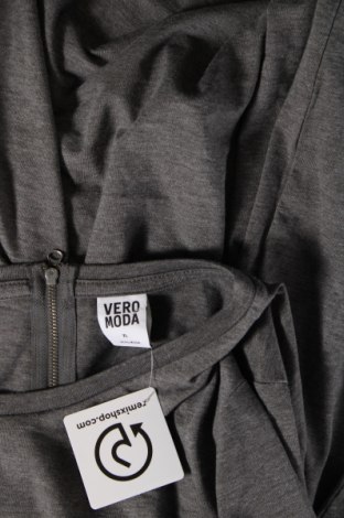 Kleid Vero Moda, Größe XL, Farbe Grau, Preis € 10,99