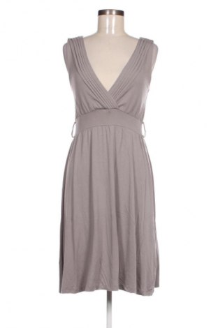 Kleid Zaatxchi, Größe M, Farbe Grau, Preis 27,70 €