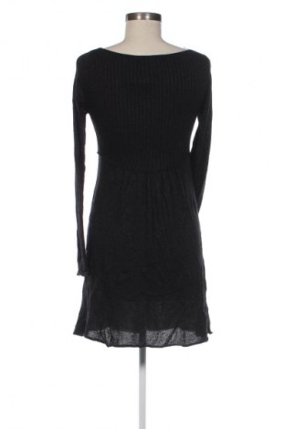 Rochie Zara, Mărime M, Culoare Negru, Preț 40,99 Lei