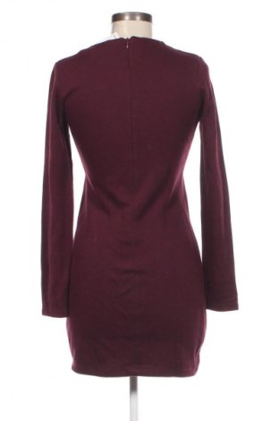 Kleid Zara, Größe M, Farbe Rot, Preis 37,50 €