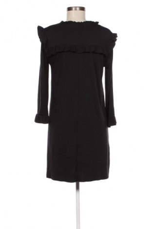 Rochie Zara, Mărime L, Culoare Negru, Preț 34,99 Lei