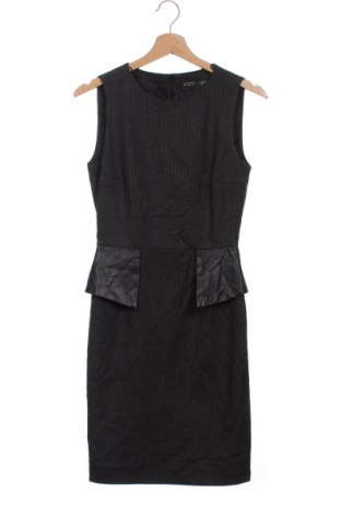 Rochie Zara, Mărime XS, Culoare Negru, Preț 53,99 Lei