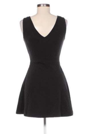 Kleid Zara Trafaluc, Größe S, Farbe Schwarz, Preis € 23,99