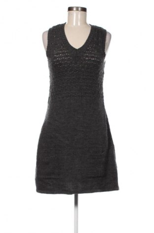 Kleid Zero, Größe M, Farbe Grau, Preis 20,49 €