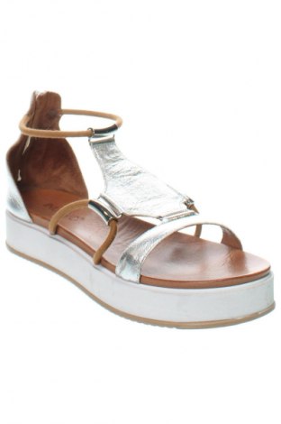 Sandalen Inuovo, Größe 40, Farbe Grau, Preis 18,49 €