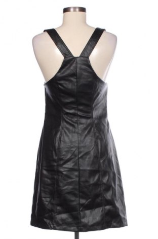 Latzkleid, Größe M, Farbe Schwarz, Preis 20,49 €