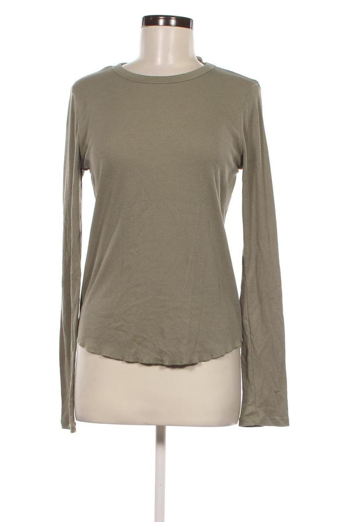 Damen Shirt Bershka, Größe M, Farbe Grün, Preis € 13,49