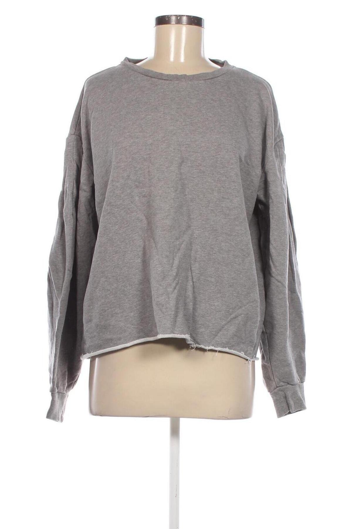 Damen Shirt Whyred, Größe M, Farbe Grau, Preis 25,99 €