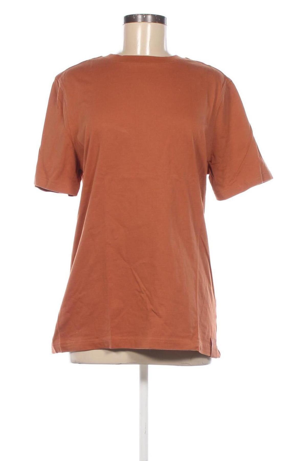 Γυναικείο t-shirt Reebok, Μέγεθος M, Χρώμα Καφέ, Τιμή 31,99 €