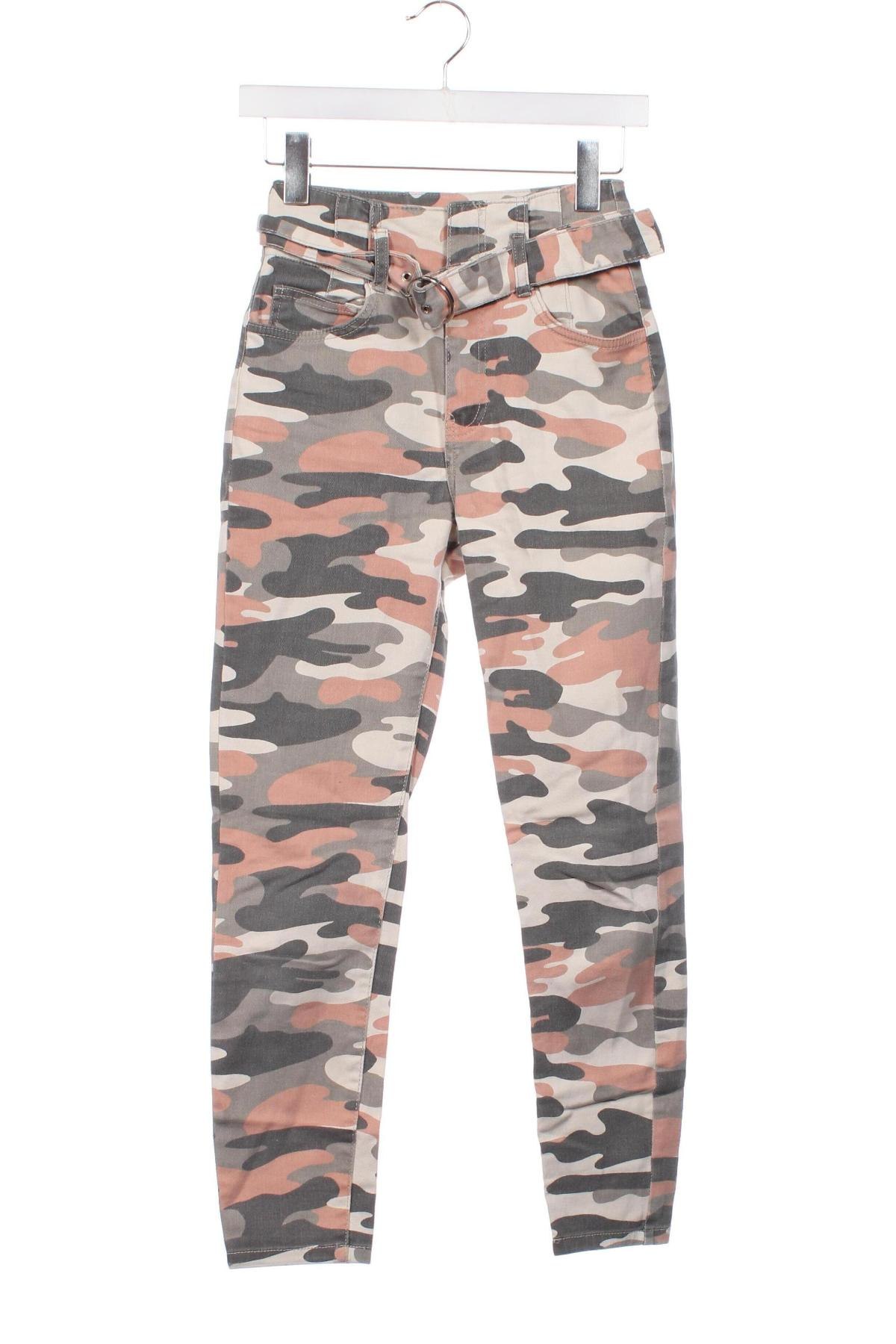 Blugi de femei Bershka, Mărime XS, Culoare Multicolor, Preț 43,99 Lei