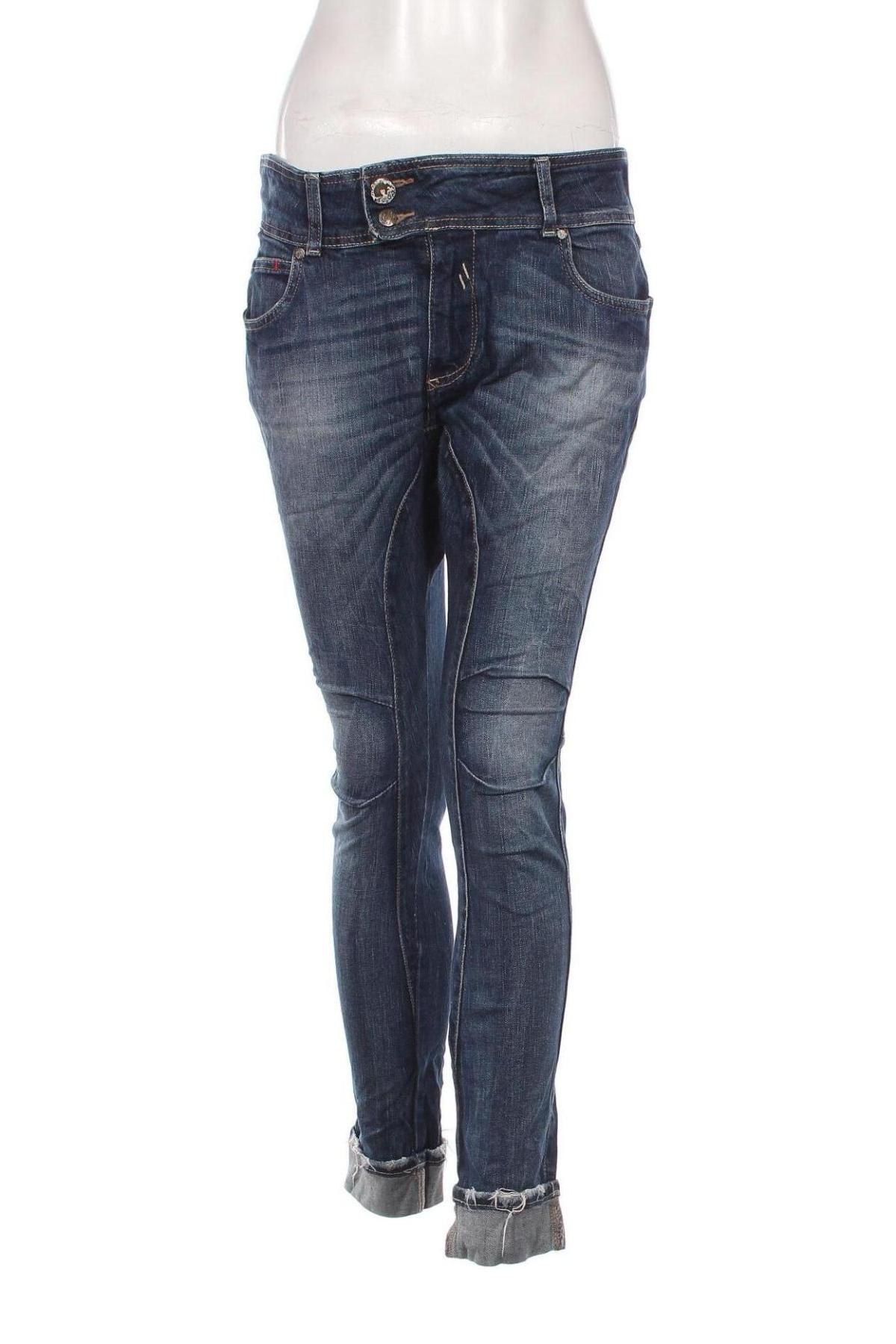 Damen Jeans Bershka, Größe M, Farbe Blau, Preis 10,49 €