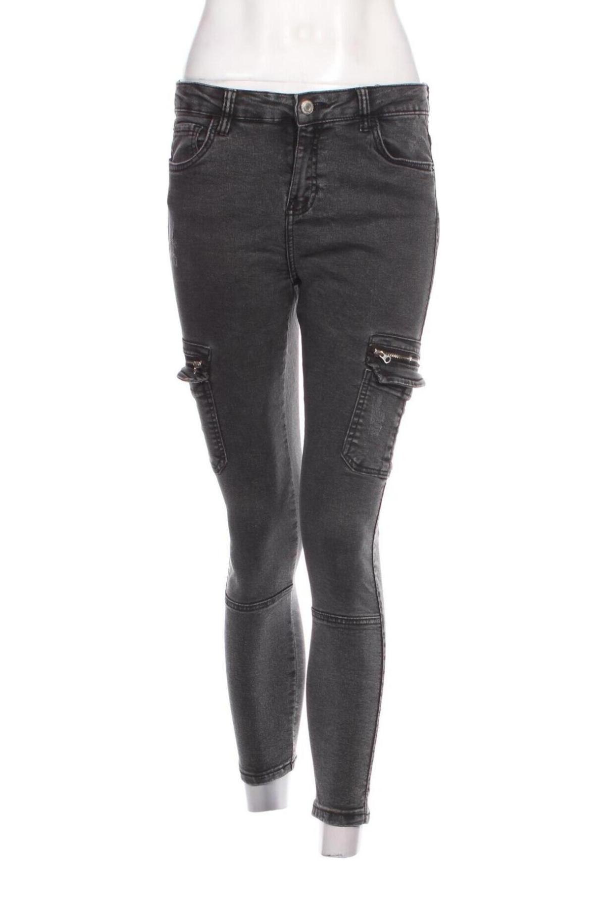 Damen Jeans Bershka, Größe M, Farbe Grau, Preis 10,49 €