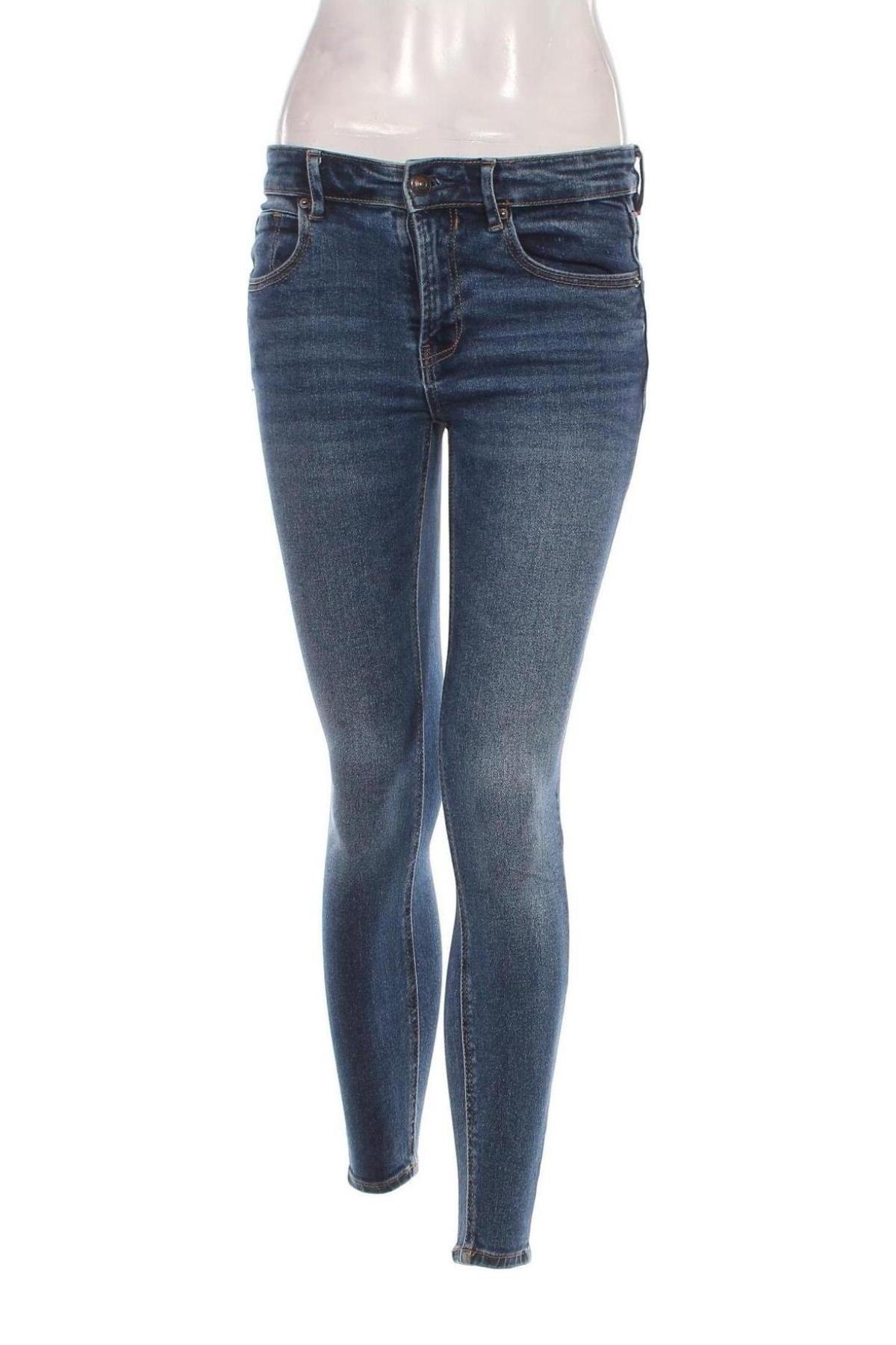 Damen Jeans Stradivarius, Größe S, Farbe Blau, Preis 8,49 €