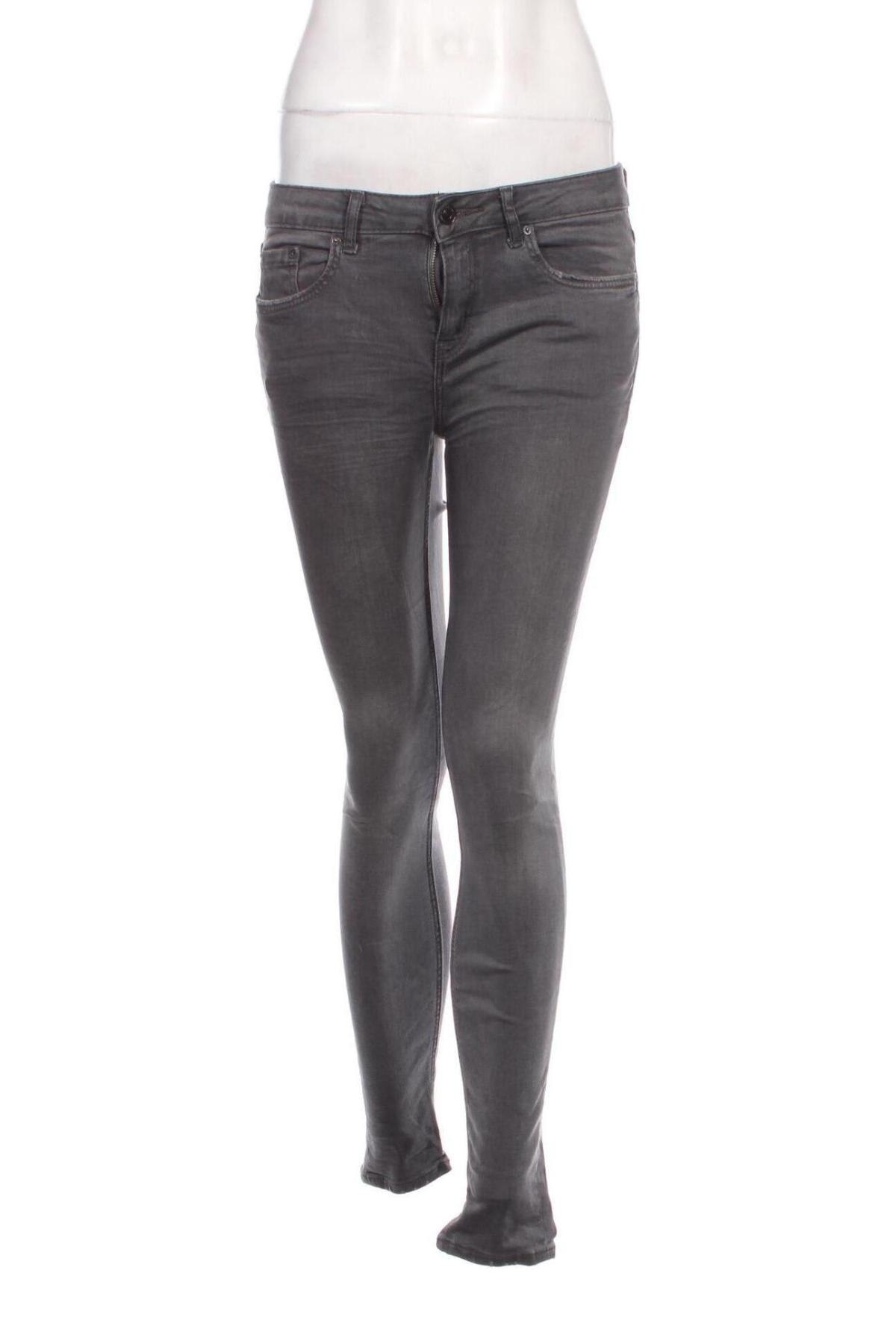 Damen Jeans Zara, Größe M, Farbe Grau, Preis 8,99 €