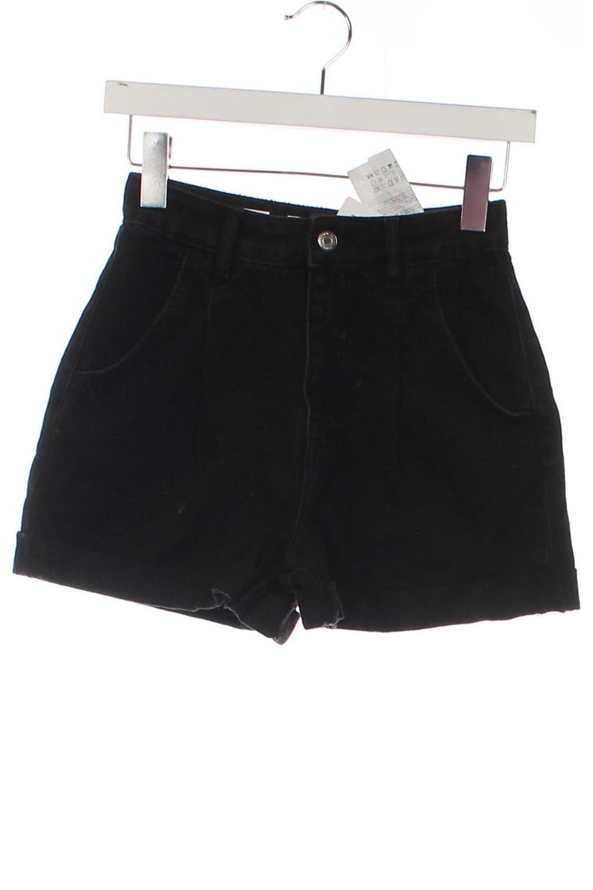 Damen Shorts Bershka, Größe XS, Farbe Schwarz, Preis € 8,99