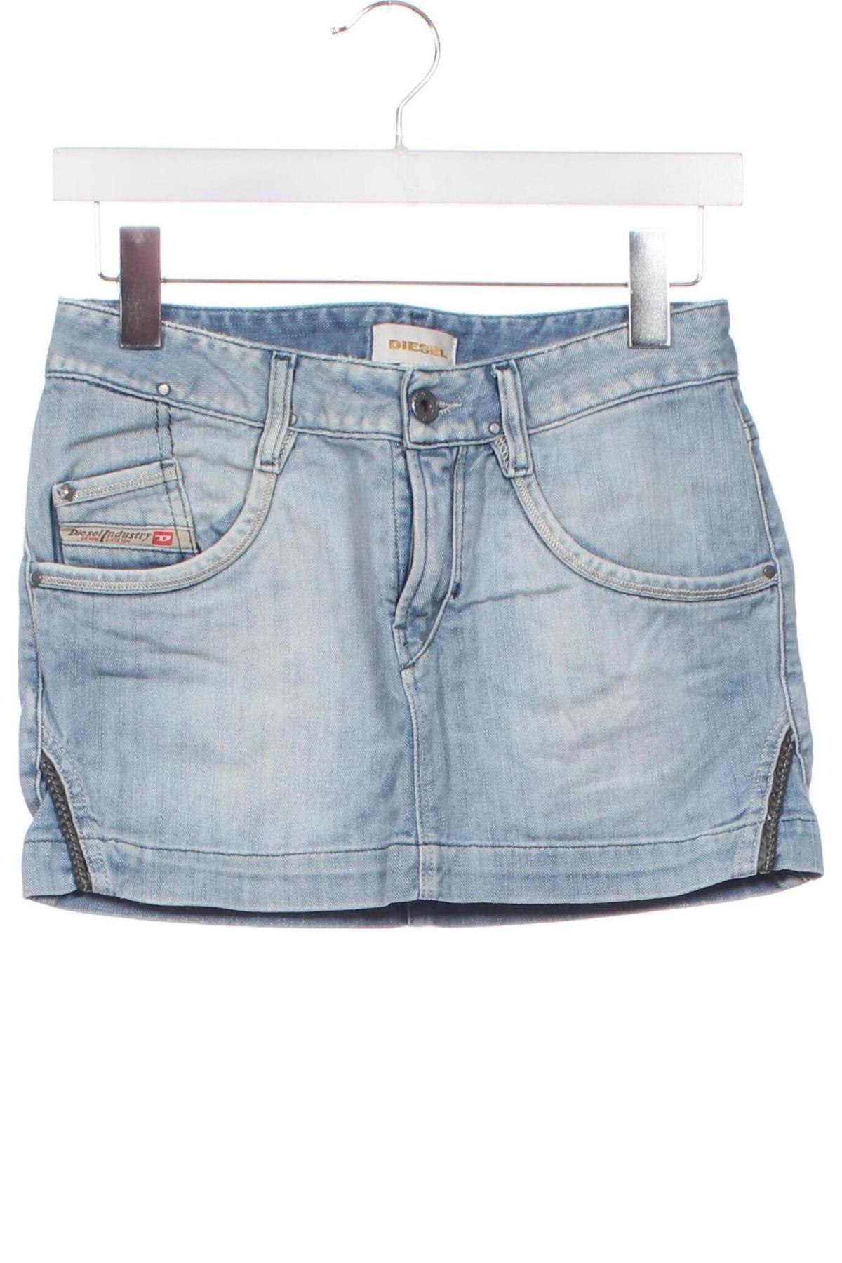 Damen Shorts Diesel, Größe S, Farbe Blau, Preis 50,99 €