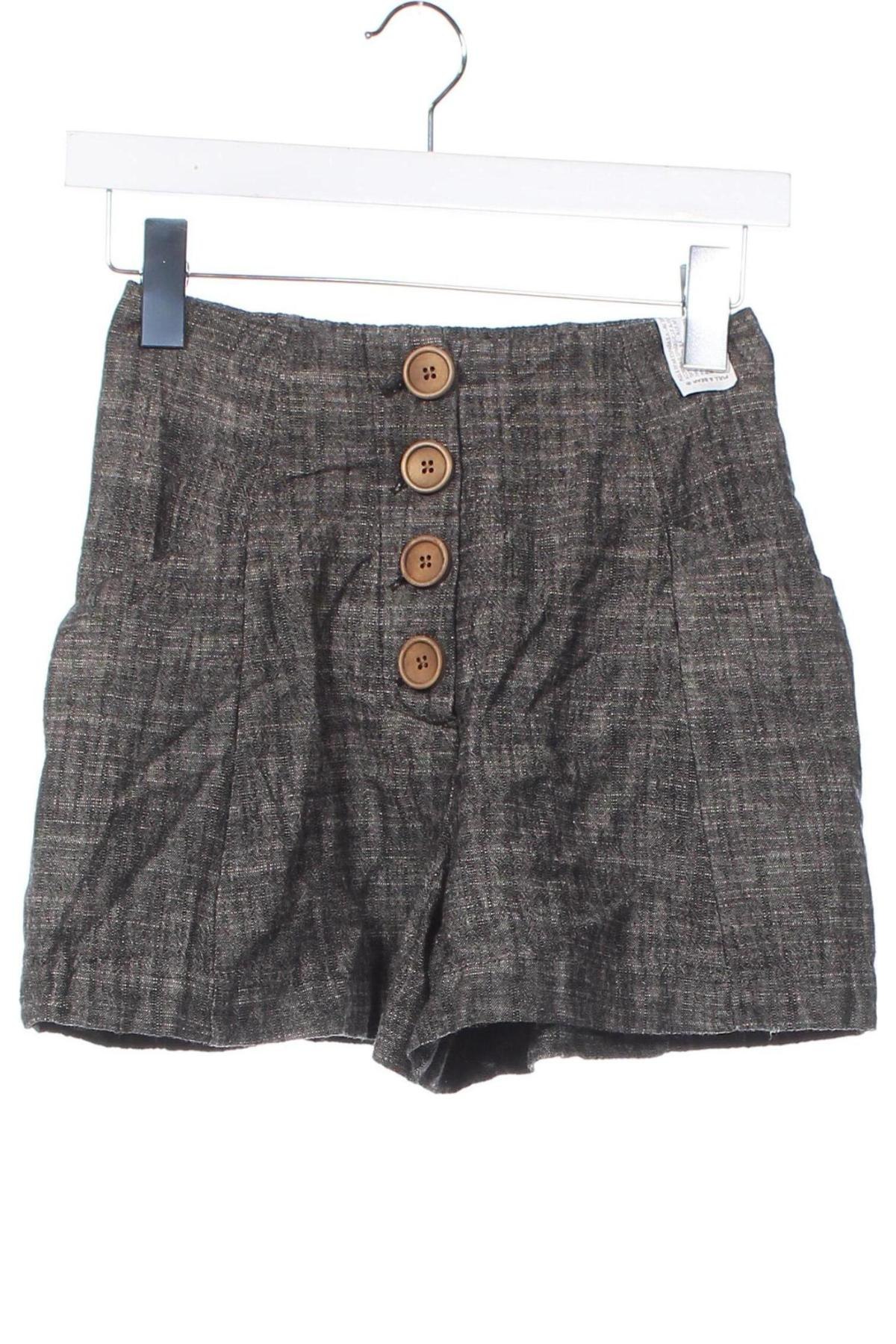 Damen Shorts Pull&Bear, Größe S, Farbe Grau, Preis 9,99 €