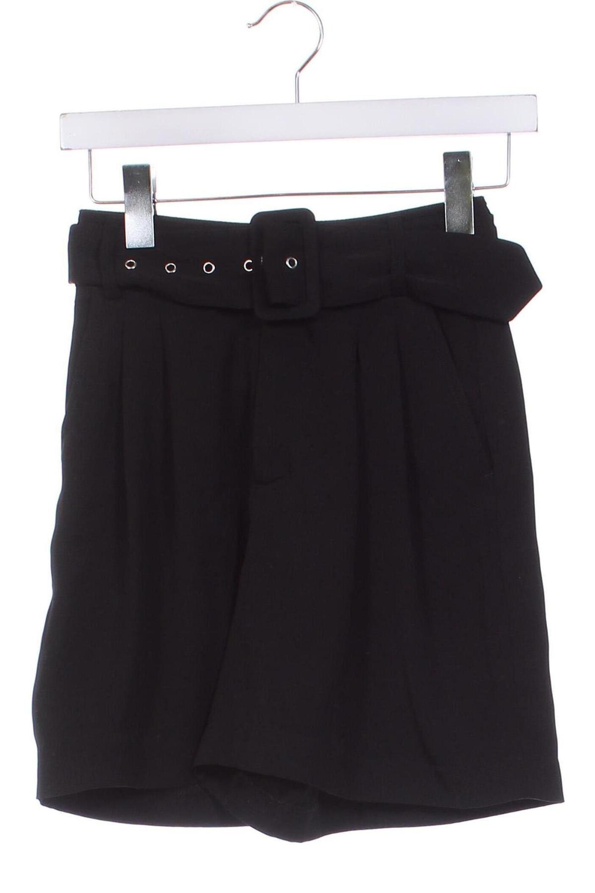 Pantaloni scurți de femei Stradivarius, Mărime XXS, Culoare Negru, Preț 24,99 Lei