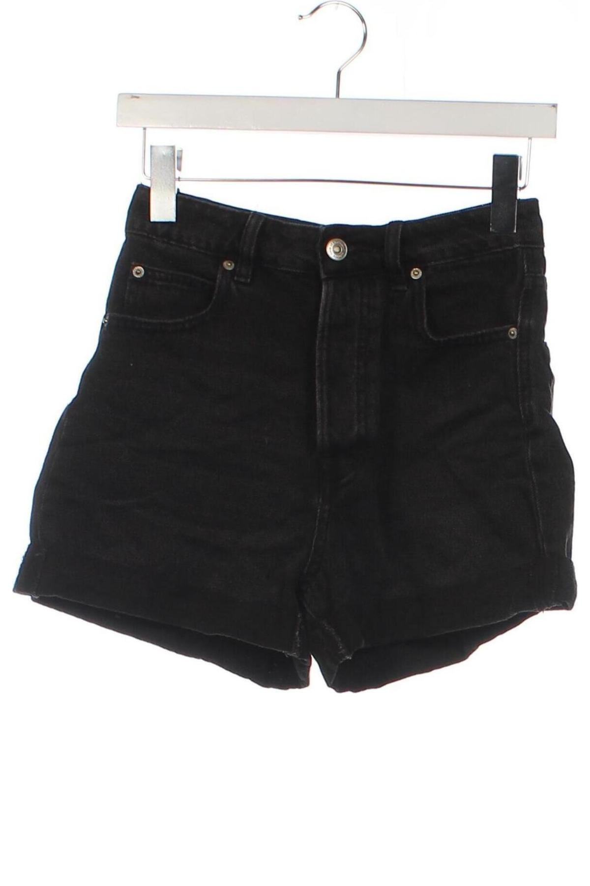 Damen Shorts Stradivarius, Größe XS, Farbe Schwarz, Preis € 13,49