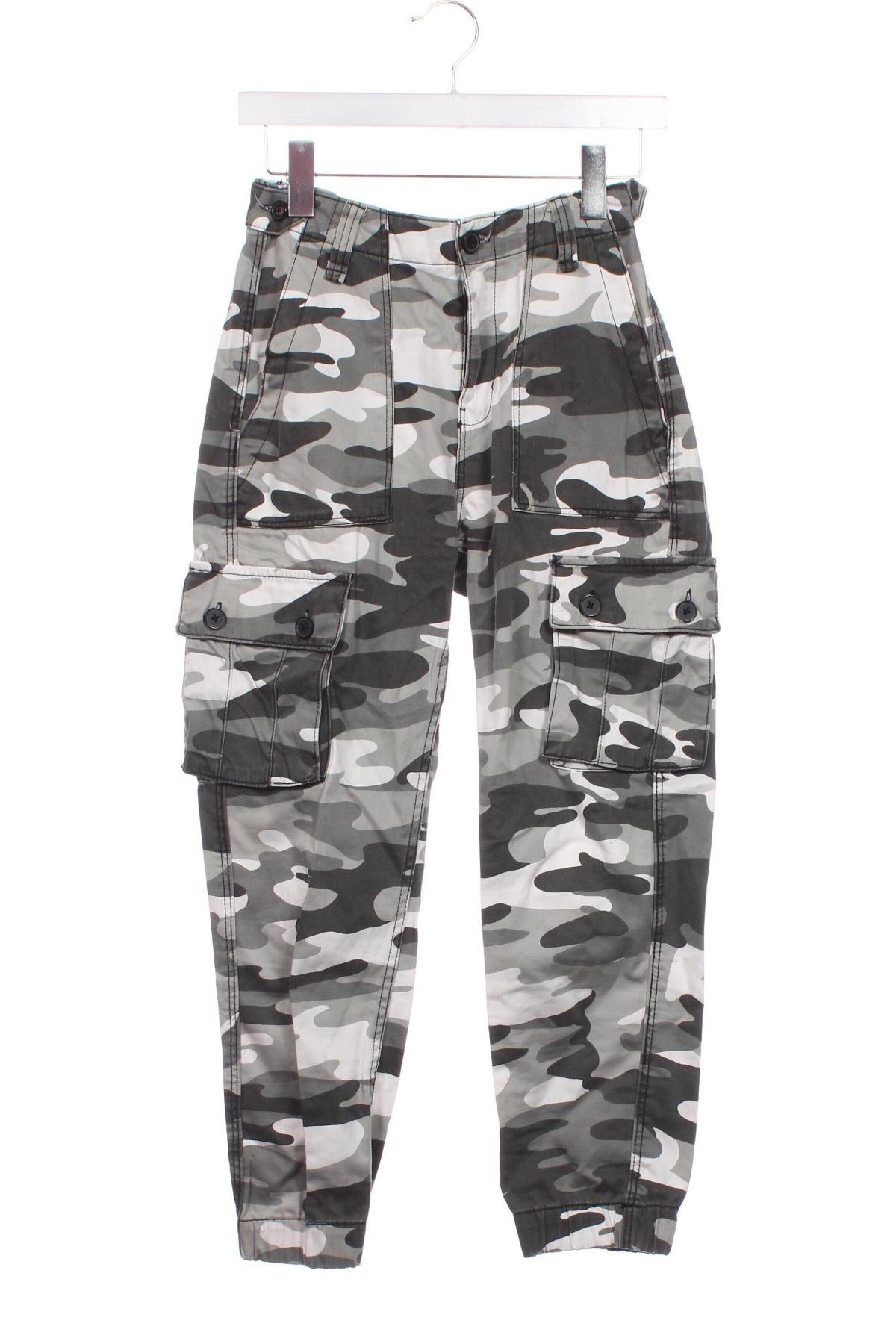 Pantaloni de femei Bershka, Mărime XS, Culoare Multicolor, Preț 43,99 Lei