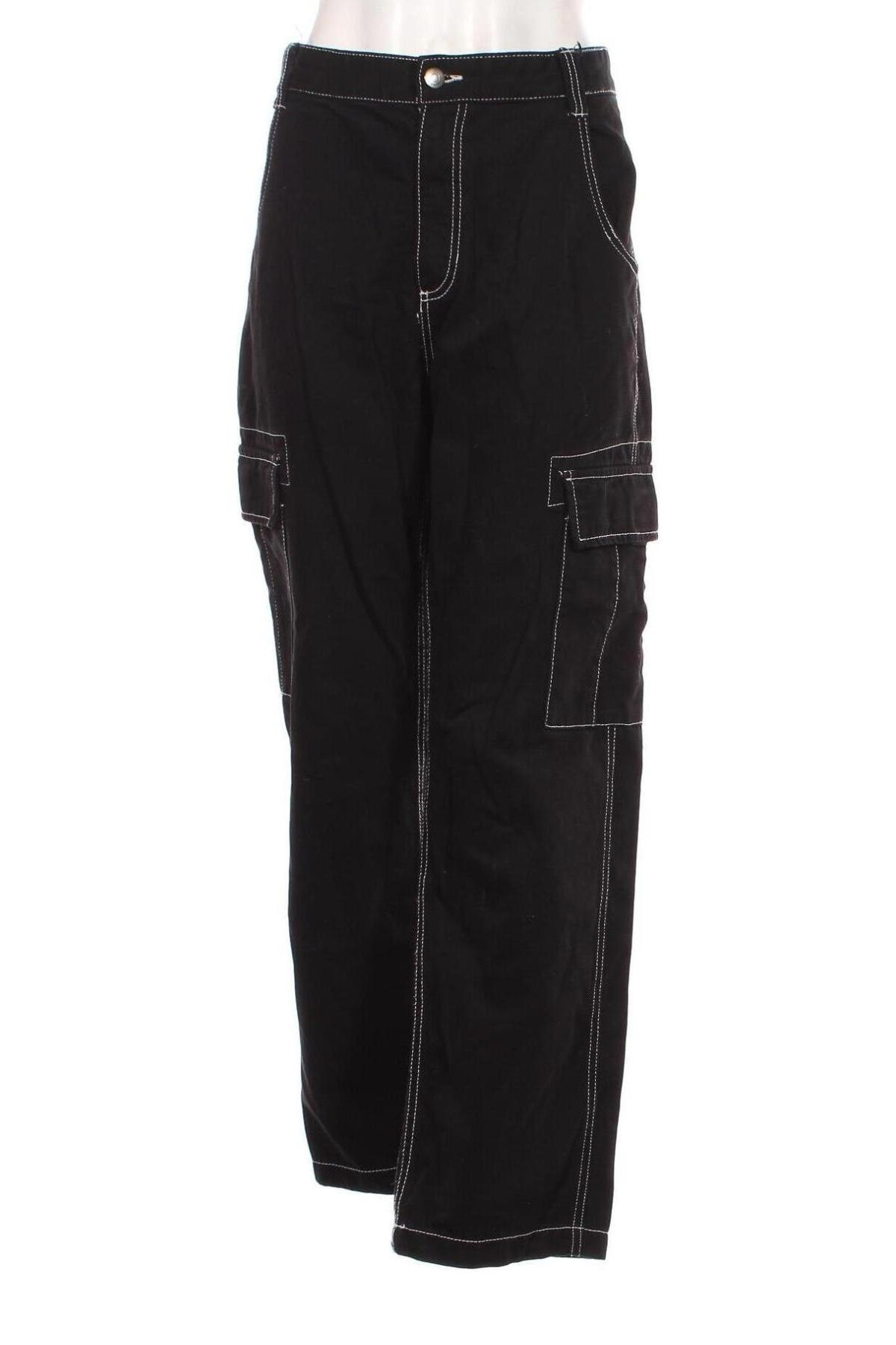 Damenhose Bershka, Größe L, Farbe Schwarz, Preis 27,67 €