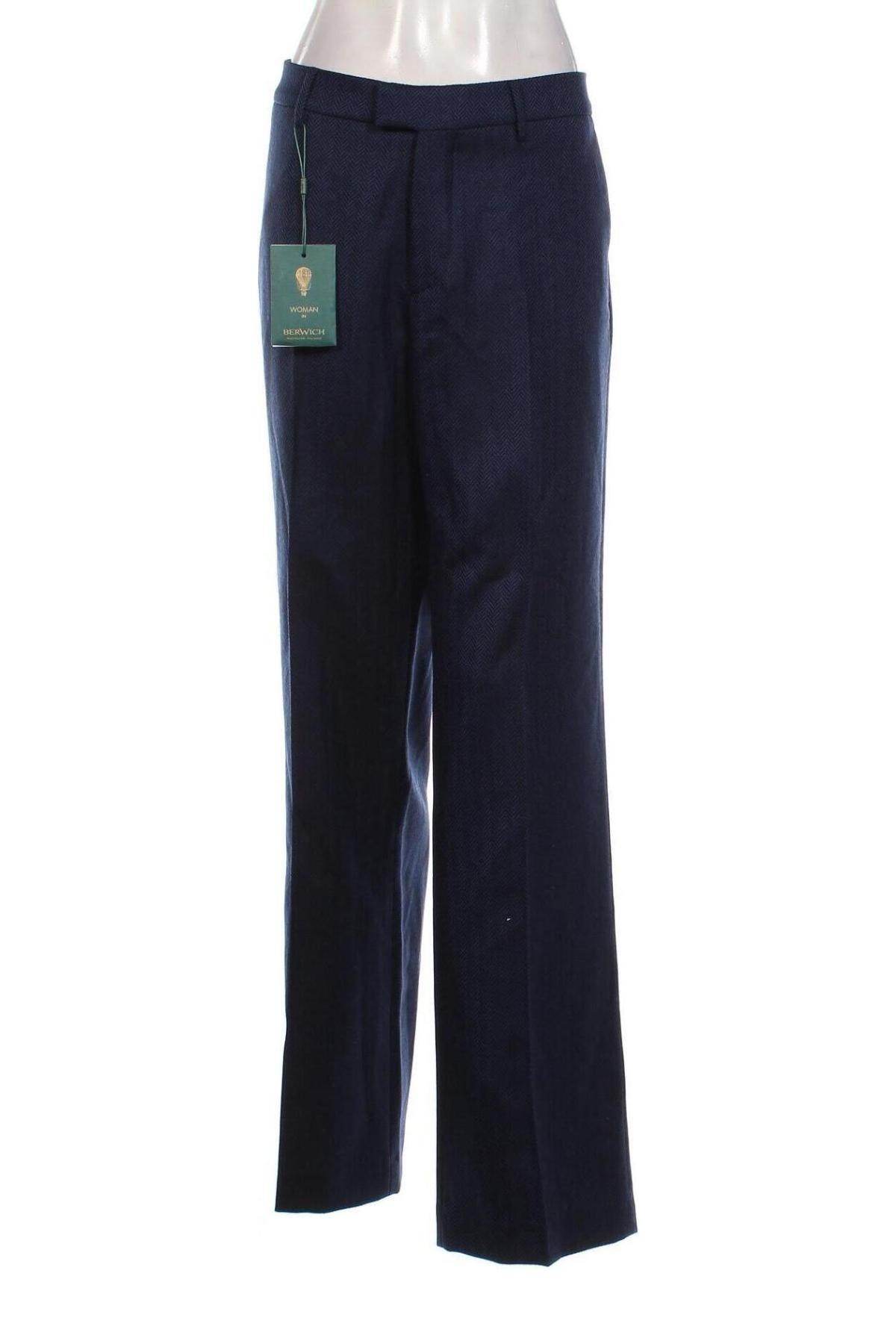 Pantaloni de femei Berwich, Mărime M, Culoare Albastru, Preț 671,99 Lei