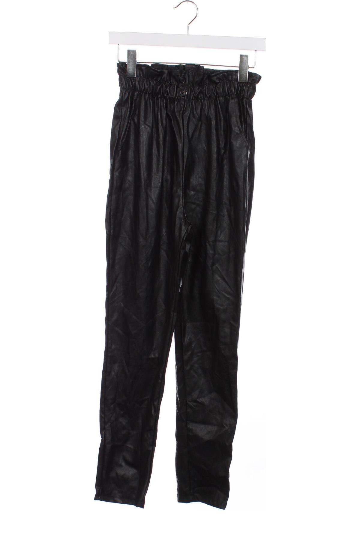 Pantaloni de femei Boohoo, Mărime M, Culoare Negru, Preț 95,99 Lei