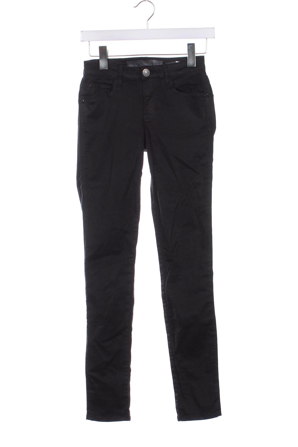 Pantaloni de femei Guess, Mărime XS, Culoare Negru, Preț 133,99 Lei