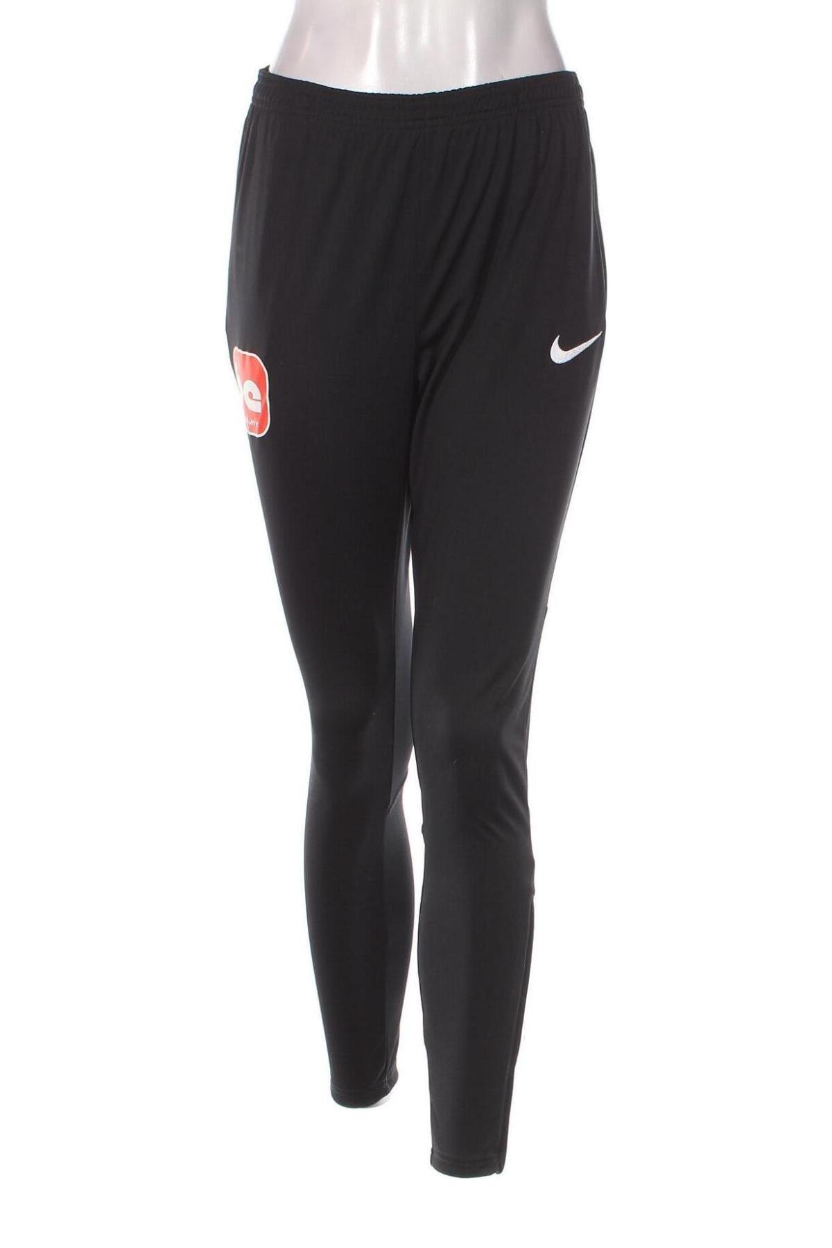 Pantaloni trening de femei Nike, Mărime S, Culoare Negru, Preț 281,12 Lei