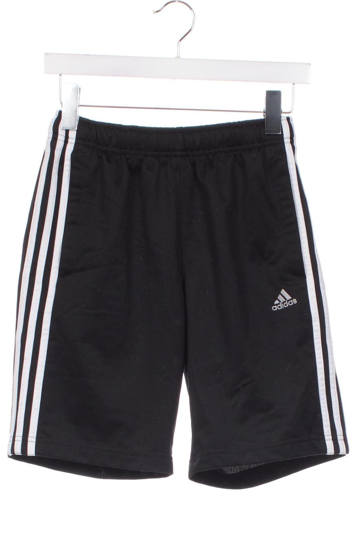 Detské krátke nohavice  Adidas, Veľkosť 13-14y/ 164-168 cm, Farba Čierna, Cena  11,45 €