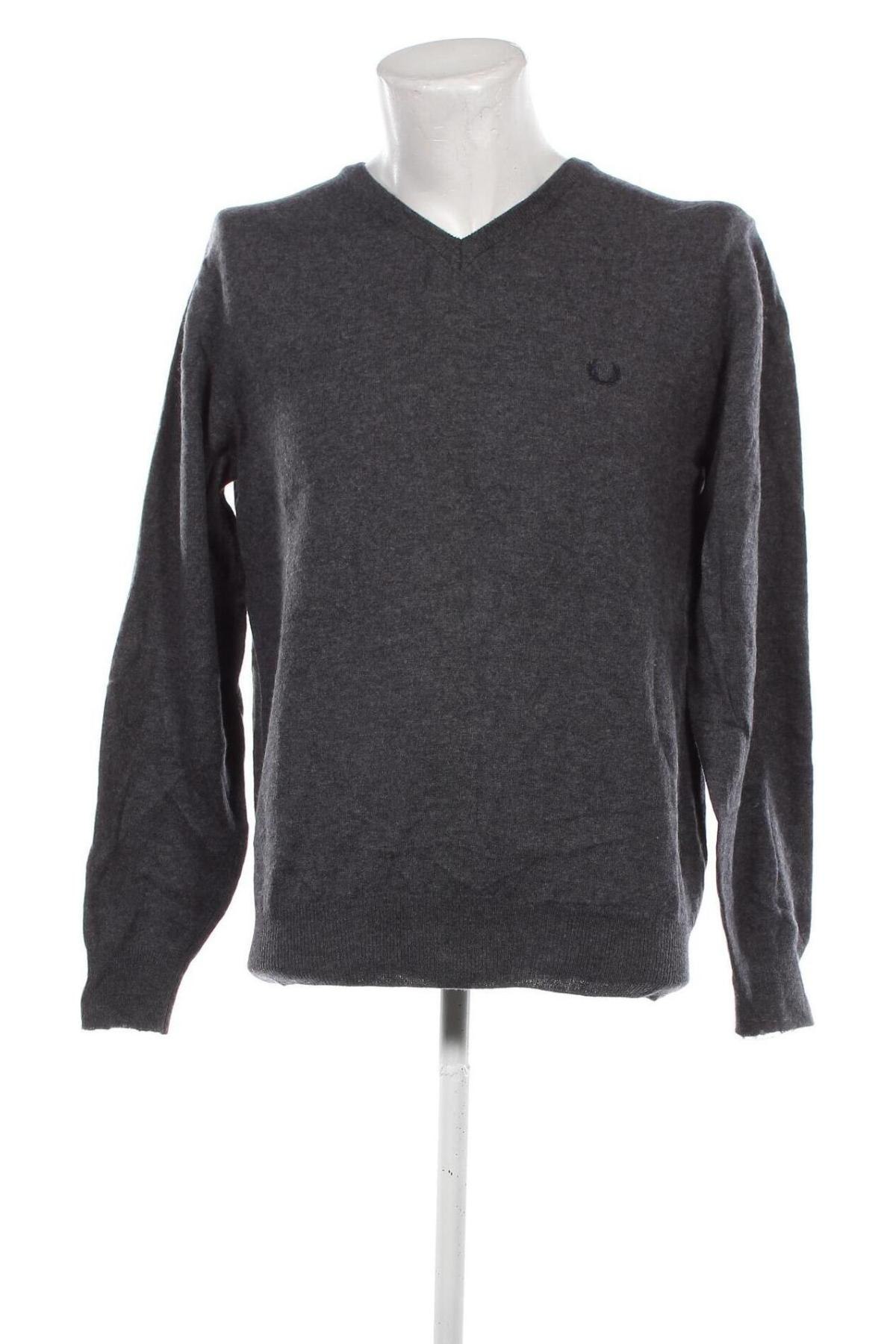 Herrenpullover, Größe M, Farbe Grau, Preis € 13,99